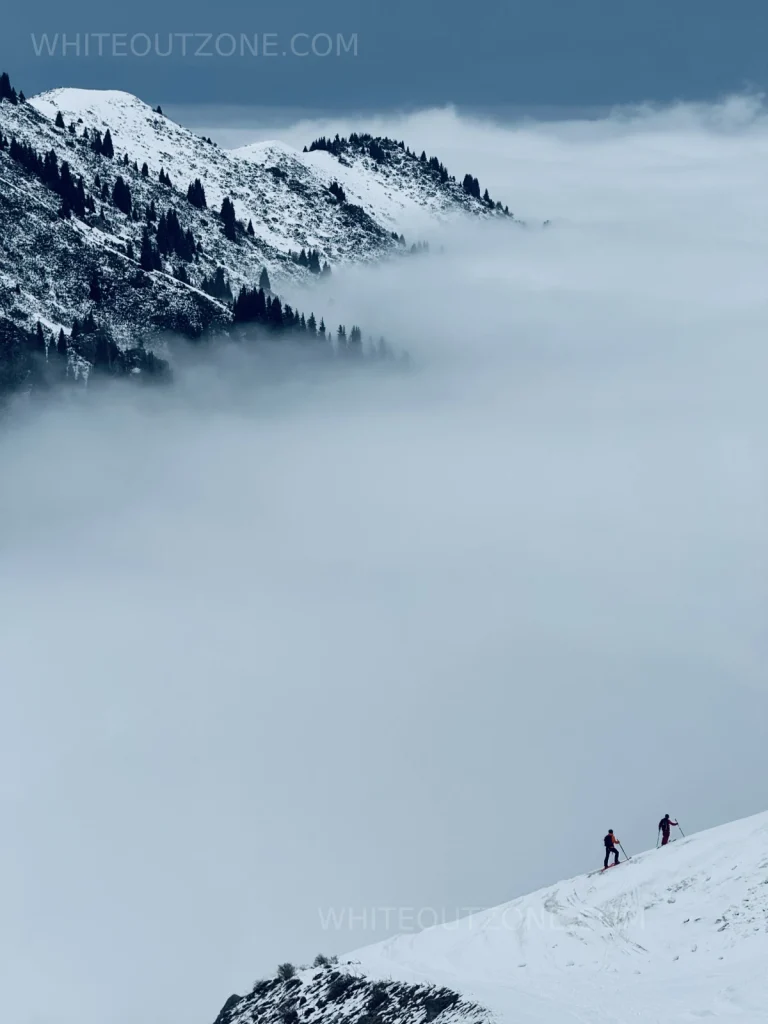 Ski touring in Tuyuksu Glacier 2026