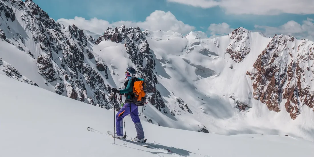 Ski touring in Tuyuksu Glacier