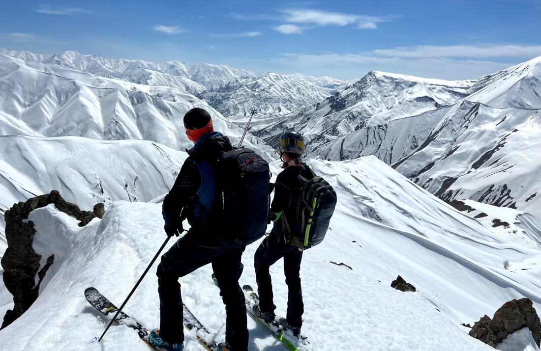ski touring alam kuh