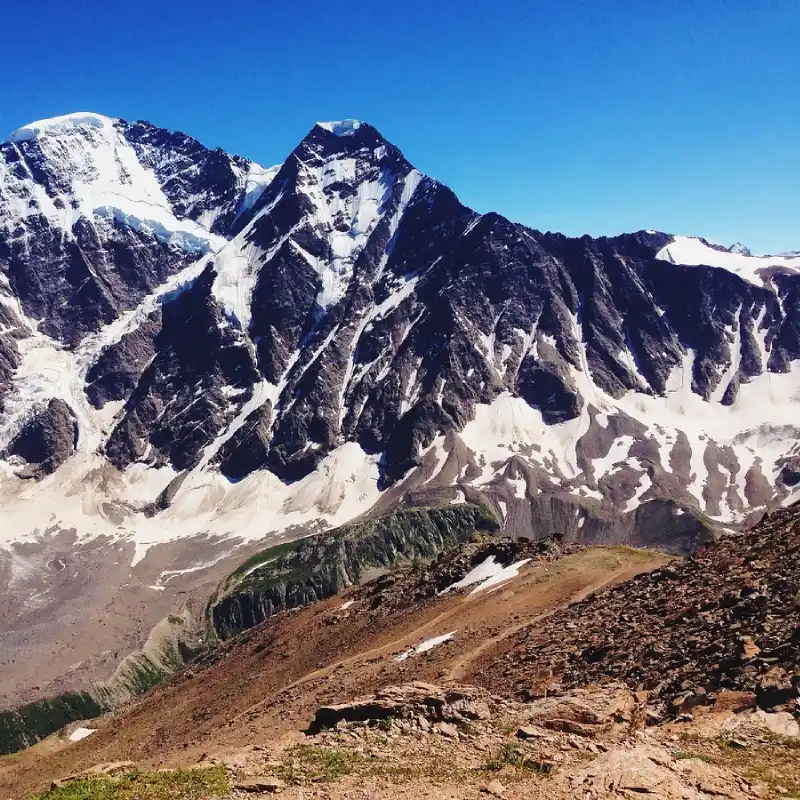 Mount Cheget backcountry Skiing